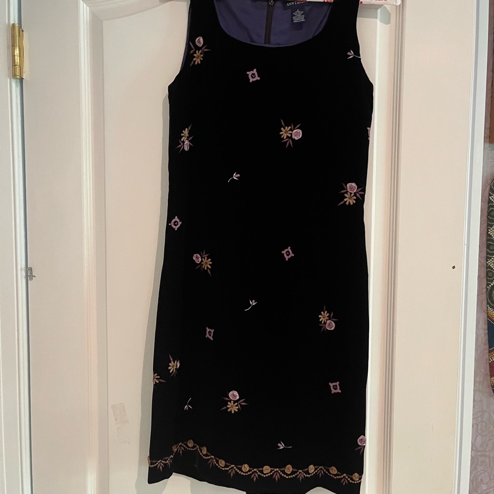 Ann Taylor size 2 elegant cocktail dress. Black velvet with embellishments.